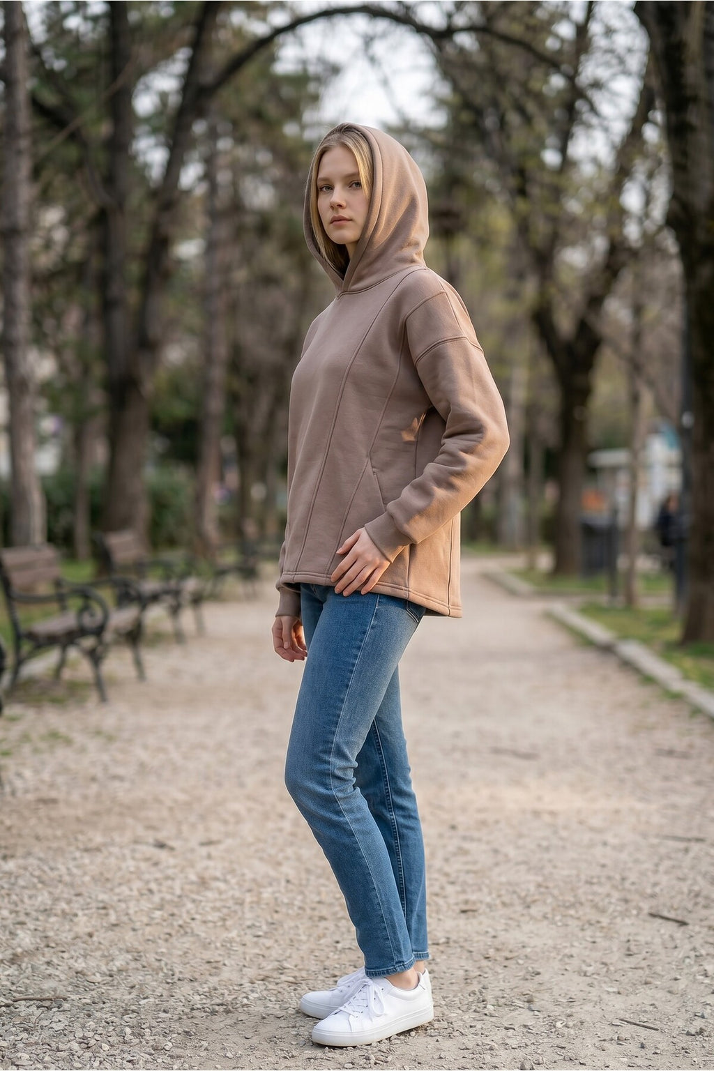 ÜÇ İPLİK SWEAT KAPÜŞONLU