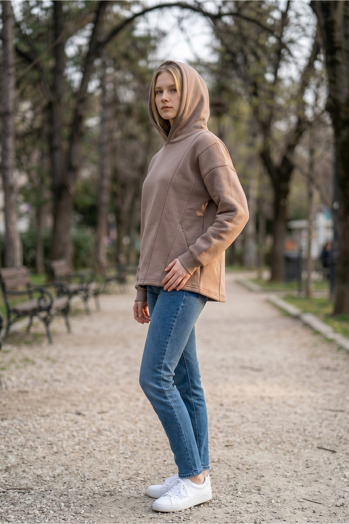 ÜÇ İPLİK SWEAT KAPÜŞONLU