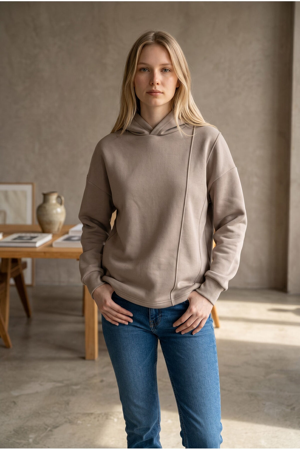 ÜÇ İPLİK SWEAT KAPÜŞONLU
